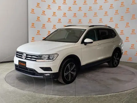 Volkswagen Tiguan Comfortline usado (2019) color Blanco financiado en mensualidades(enganche $125,990 mensualidades desde $9,292)
