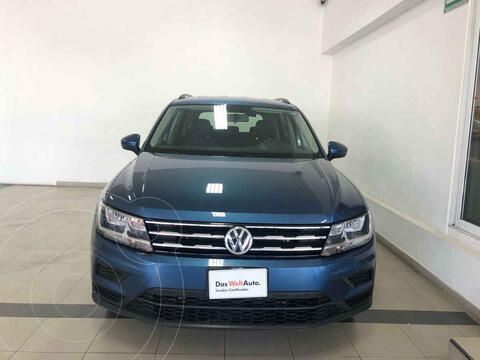 Volkswagen Tiguan Trendline Plus usado (2021) color Azul financiado en mensualidades(enganche $125,049 mensualidades desde $12,717)