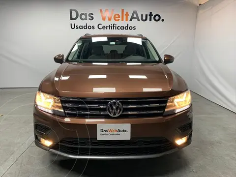 Volkswagen Tiguan Comfortline usado (2018) color Cafe precio $399,000