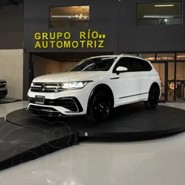 Volkswagen Tiguan 1.4L R-Line usado (2022) color Blanco financiado en mensualidades(enganche $61,005 mensualidades desde $12,862)