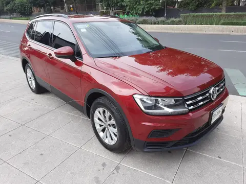 Volkswagen Tiguan Trendline Plus usado (2019) color Rojo Rubi precio $359,000