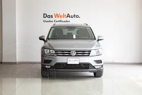 foto Volkswagen Tiguan Comfortline 7 Asientos Tela usado (2020) precio $540,000