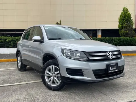 Volkswagen Tiguan Tiguan usado (2017) color plateado precio $269,800