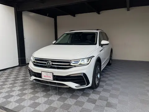 Volkswagen Tiguan 1.4L R-Line usado (2022) color Blanco precio $489,000