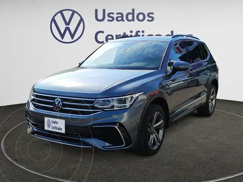 Volkswagen Tiguan 1.4L R-Line usado (2024) color Plata financiado en mensualidades(enganche $158,295 mensualidades desde $12,110)