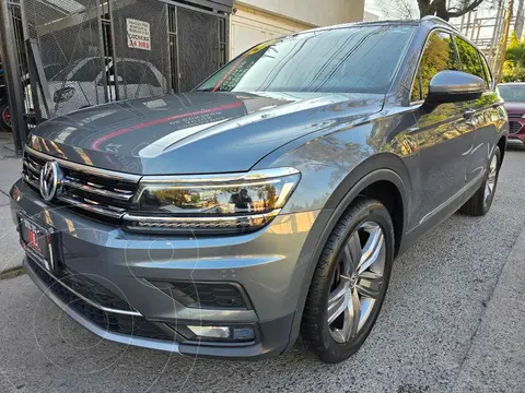 Volkswagen Tiguan Highline usado (2019) color Gris precio $469,900