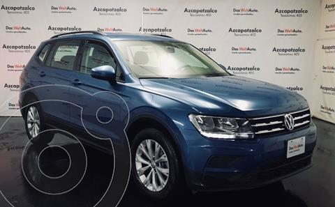 Volkswagen Tiguan Trendline Plus usado (2020) color Azul financiado en mensualidades(enganche $91,000 mensualidades desde $8,829)