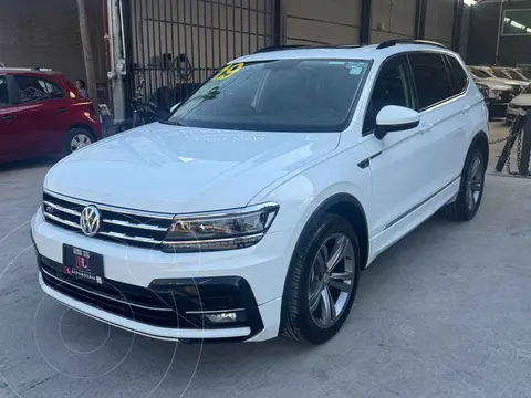 Volkswagen Tiguan R Line usado (2019) color Blanco financiado en mensualidades(enganche $133,318 mensualidades desde $8,288)