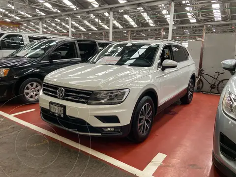 Volkswagen Tiguan Tiguan usado (2018) color Blanco Candy financiado en mensualidades(enganche $78,000 mensualidades desde $8,500)