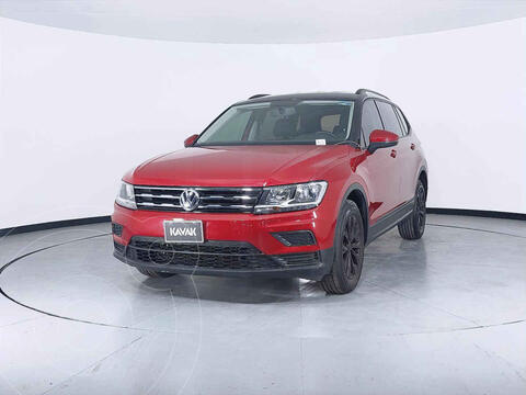 foto Volkswagen Tiguan Trendline usado (2018) color Rojo precio $374,999