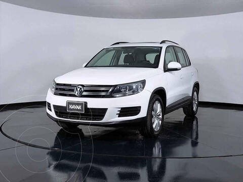 foto Volkswagen Tiguan Track & Fun Navegación Piel usado (2016) color Negro precio $289,999