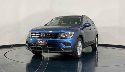 foto Volkswagen Tiguan Trendline usado (2018) color Azul precio $402,999