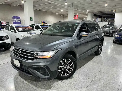 Volkswagen Tiguan Trendline Plus usado (2022) color Gris precio $450,000