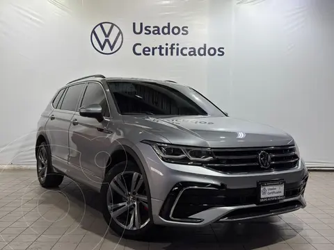 Volkswagen Tiguan 1.4L R-Line usado (2024) color plateado financiado en mensualidades(enganche $170,040 mensualidades desde $15,503)