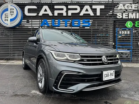 Volkswagen Tiguan 1.4L R-Line usado (2022) color Gris financiado en mensualidades(enganche $120,780 mensualidades desde $12,588)