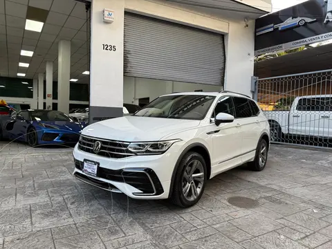 Volkswagen Tiguan 1.4L R-Line usado (2023) color Blanco precio $559,000