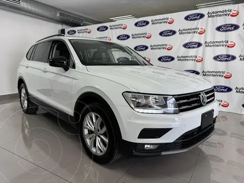 Volkswagen Tiguan Comfortline usado (2020) color Blanco precio $389,000