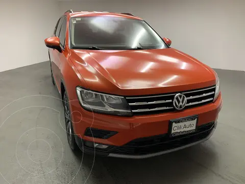 Volkswagen Tiguan Comfortline 5 Asientos Piel usado (2019) color Rojo precio $482,000