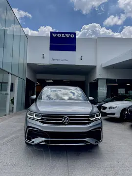 Volkswagen Tiguan 1.4L R-Line usado (2022) color Plata precio $540,000