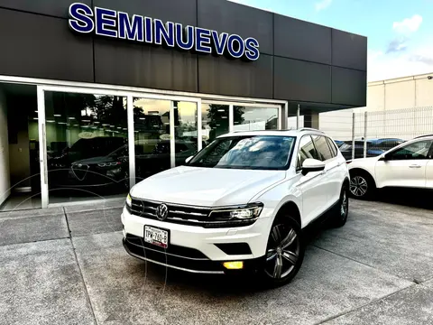 Volkswagen Tiguan Highline usado (2018) color Blanco precio $360,000