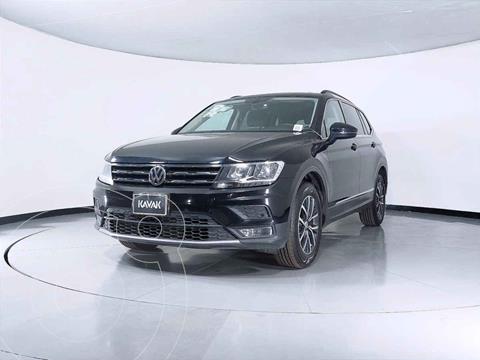 Volkswagen Tiguan Comfortline 3era Fila usado (2018) color Negro precio $485,999