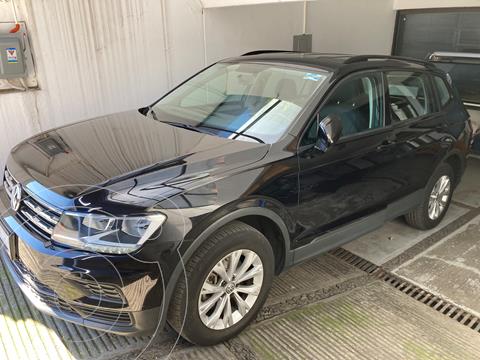 foto Volkswagen Tiguan Trendline Plus usado (2019) color Negro precio $390,000