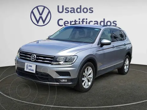 Volkswagen Tiguan Comfortline usado (2020) color Plata financiado en mensualidades(enganche $106,520 mensualidades desde $8,149)