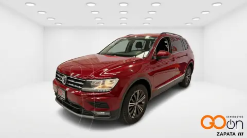 Volkswagen Tiguan Comfortline usado (2019) color VWAR ROJO RUBI precio $315,000