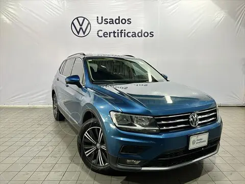 Volkswagen Tiguan Comfortline 5 Asientos Piel usado (2019) color Azul precio $399,000