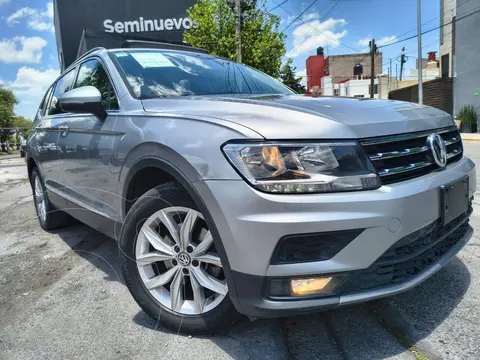 Volkswagen Tiguan Comfortline usado (2021) color Plata precio $399,000