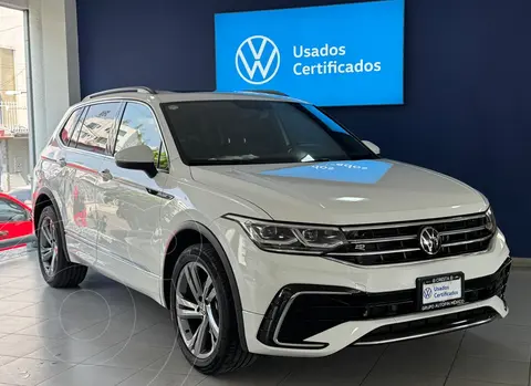 Volkswagen Tiguan 1.4L R-Line usado (2024) color Blanco financiado en mensualidades(enganche $157,778 mensualidades desde $14,385)