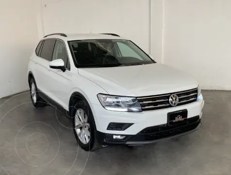 Volkswagen Tiguan Comfortline usado (2020) color Blanco precio $409,000