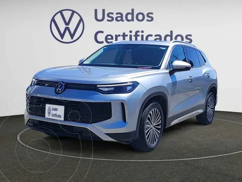 Volkswagen Tiguan Comfortline usado (2025) color Plata financiado en mensualidades(enganche $166,225 mensualidades desde $12,716)