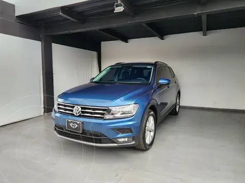 Volkswagen Tiguan Comfortline 5 Asientos Piel usado (2020) color Azul precio $579,000