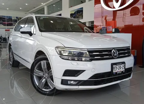 Volkswagen Tiguan Highline usado (2018) color Blanco precio $419,000