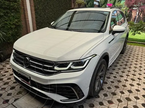 Volkswagen Tiguan 1.4L R-Line usado (2022) color Blanco precio $520,000