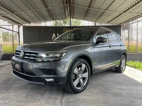 Volkswagen Tiguan Highline usado (2020) color Gris Platino precio $515,000