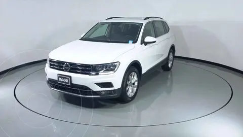 Volkswagen Tiguan Comfortline usado (2020) color Negro precio $550,999