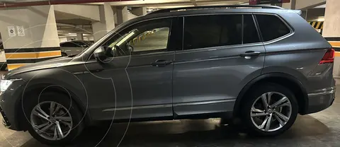 Volkswagen Tiguan 1.4L R-Line usado (2022) color Gris Platino precio $515,000