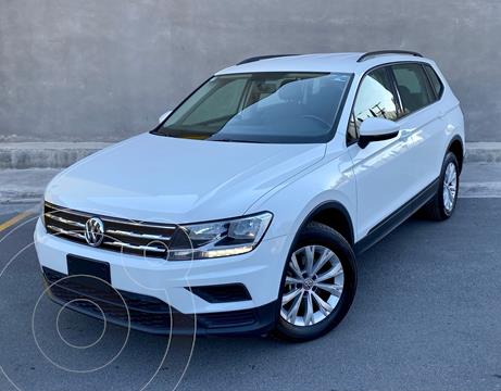 foto Volkswagen Tiguan Trendline usado (2019) precio $360,000