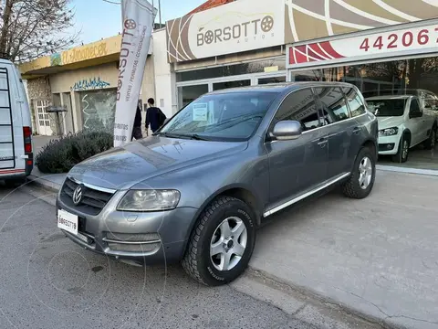 Volkswagen Touareg 2.5 TDi R5 usado (2006) color Gris precio $25.000.000