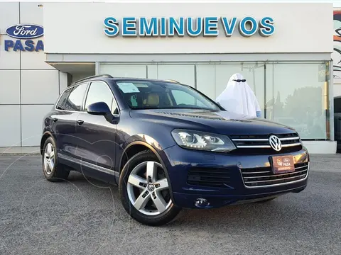 Volkswagen Touareg 4.2L V8 FSI usado (2013) color Azul Marino precio $203,000