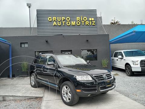 foto Volkswagen Touareg 4.2L V8 FSI R Line usado (2006) color Negro precio $215,000