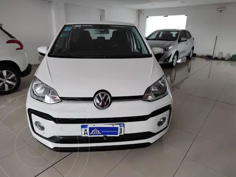 Volkswagen up! 3P 1.0 high up! usado (2017) color Blanco precio $15.900.000