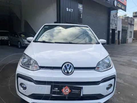 Volkswagen up! 5P 1.0 hig up! usado (2018) color Blanco Cristal precio u$s12.000