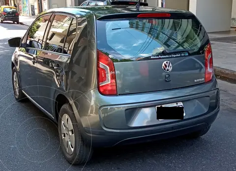 Volkswagen up! 5P 1.0 move up! usado (2015) color Verde precio u$s9.900