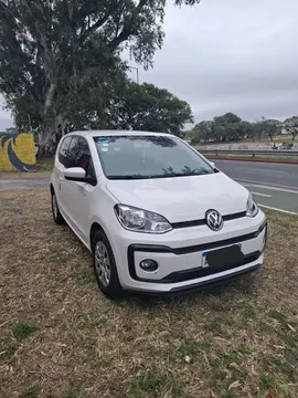Volkswagen up! 3P 1.0 move up! usado (2018) color Blanco precio $16.600.000