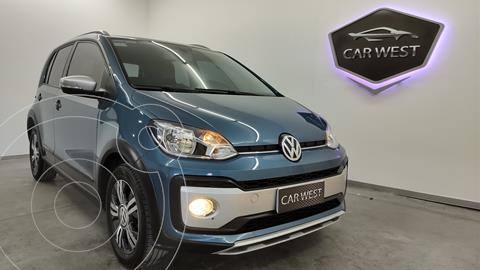 foto Volkswagen up! 5P 1.0 Cross up! usado (2017) color Azul precio $1.740.000