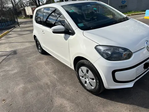 Volkswagen up! 3P 1.0 move up! usado (2015) color Blanco Cristal precio $11.000.000