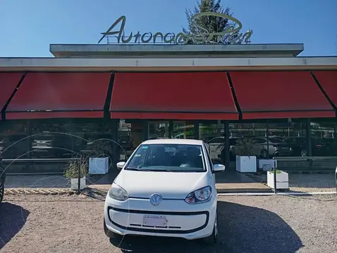 Volkswagen up! UP! 3 PTAS MOVE usado (2014) color Blanco precio $13.500.000